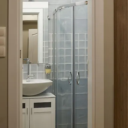 Lofty - 1 Bedroom In The Heart Of דירה *