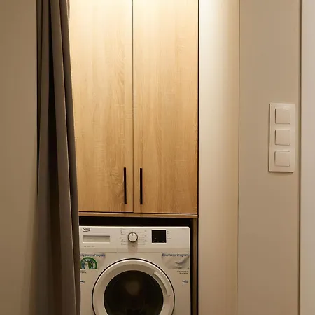 Lofty - 1 Bedroom In The Heart Of * סופיה