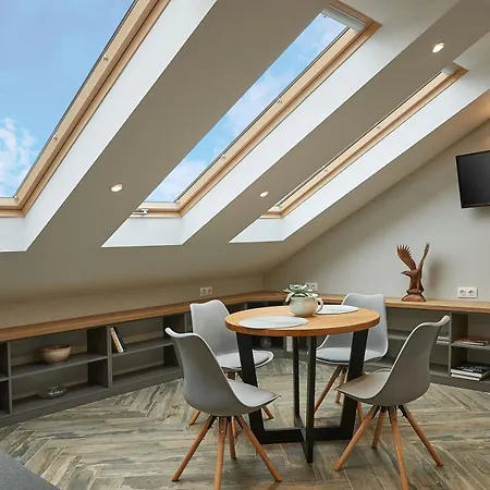 Lofty - 1 Bedroom In The Heart Of