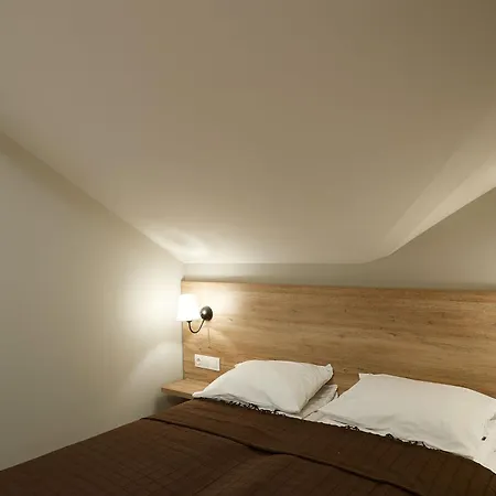 Daire Lofty - 1 Bedroom In The Heart Of